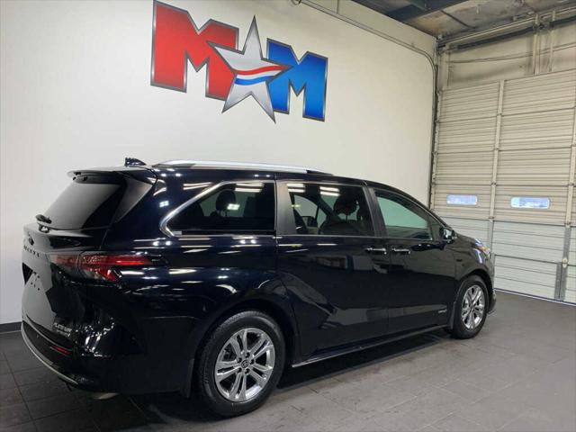 2021 Toyota Sienna Platinum