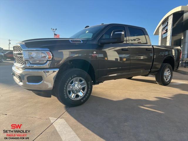 2024 RAM 2500 Tradesman Crew Cab 4x4 64 Box