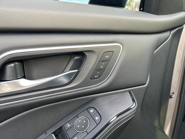 2025 Nissan Rogue Platinum FWD
