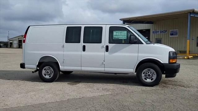 2025 GMC Savana Cargo RWD 2500 Regular Wheelbase Work Van
