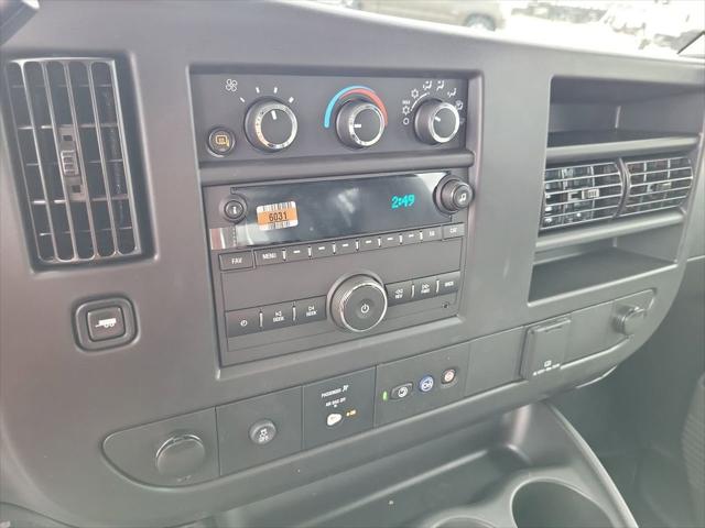 2025 GMC Savana Cargo RWD 2500 Regular Wheelbase Work Van