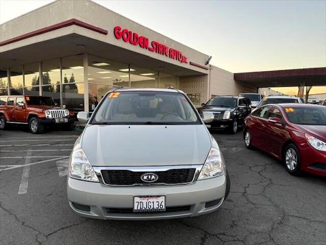 2012 Kia Sedona LX