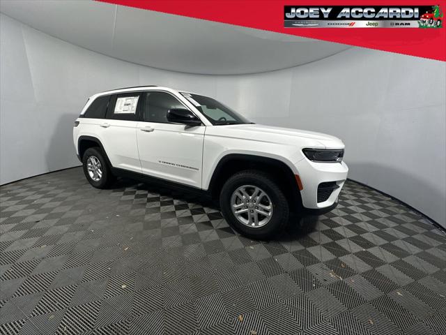 2025 Jeep Grand Cherokee GRAND CHEROKEE LAREDO 4X2
