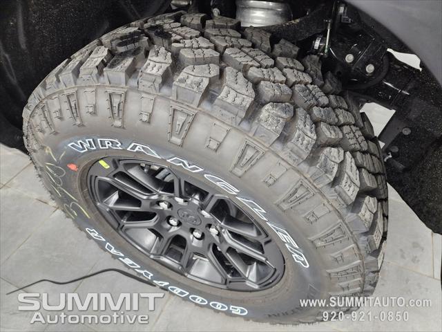 2025 RAM Ram 1500 RAM 1500 REBEL CREW CAB 4X4 57 BOX