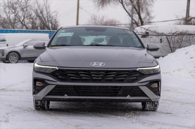 Elantra Essential