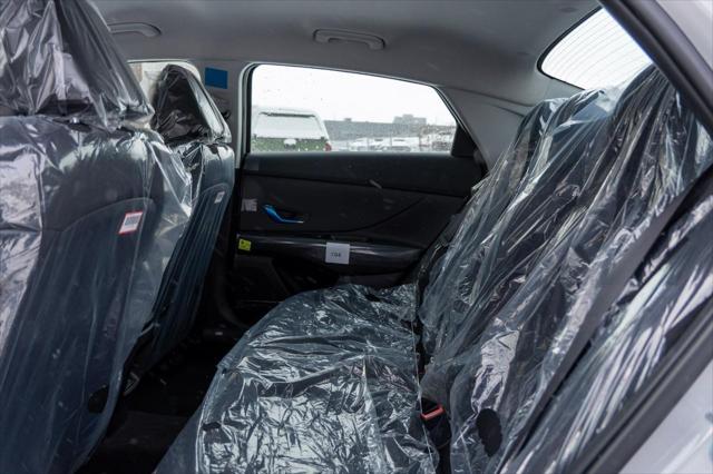 Elantra Essential