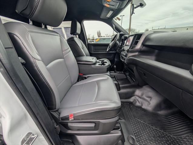 2022 RAM 2500 Tradesman Crew Cab 4x4 64 Box 2022 RAM 2500 Tradesman Crew Cab 4x4 64 Box