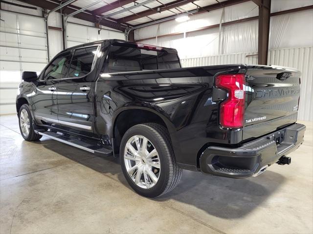 2022 Chevrolet Silverado 1500 4WD Crew Cab Short Bed High Country