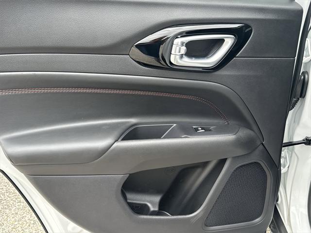 2025 Jeep Compass COMPASS TRAILHAWK 4X4