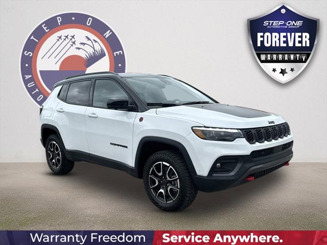 2025 Jeep Compass COMPASS TRAILHAWK 4X4