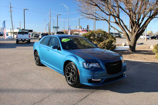 2022 Chrysler 300 Touring L AWD