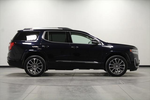 2022 GMC Acadia AWD Denali