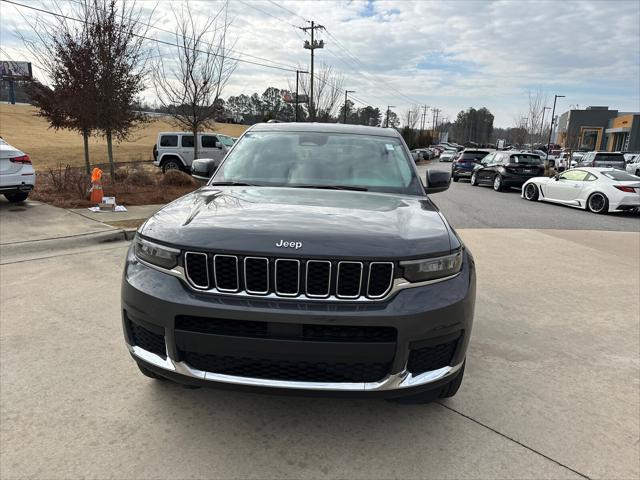 2023 Jeep Grand Cherokee L Laredo 4x4