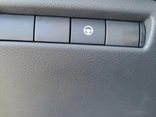 2025 Nissan Kicks SR Intelligent AWD