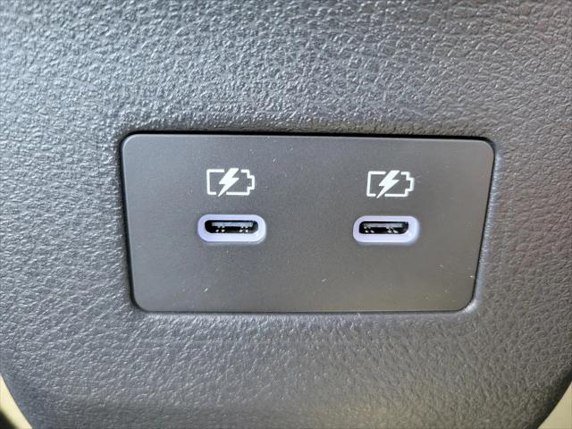 2025 Nissan Kicks SR Intelligent AWD