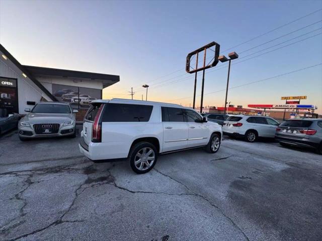 2018 Cadillac Escalade ESV Premium Luxury