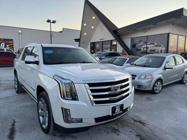 2018 Cadillac Escalade ESV Premium Luxury
