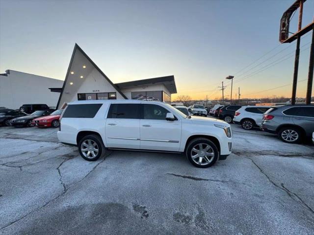 2018 Cadillac Escalade ESV Premium Luxury