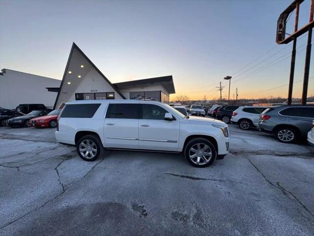 2018 Cadillac Escalade ESV Premium Luxury