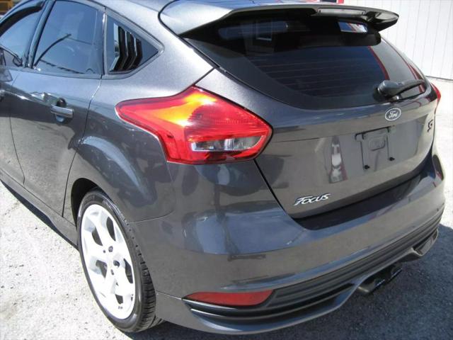 2016 Ford Focus ST