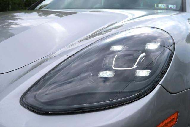 2017 Porsche Panamera 4