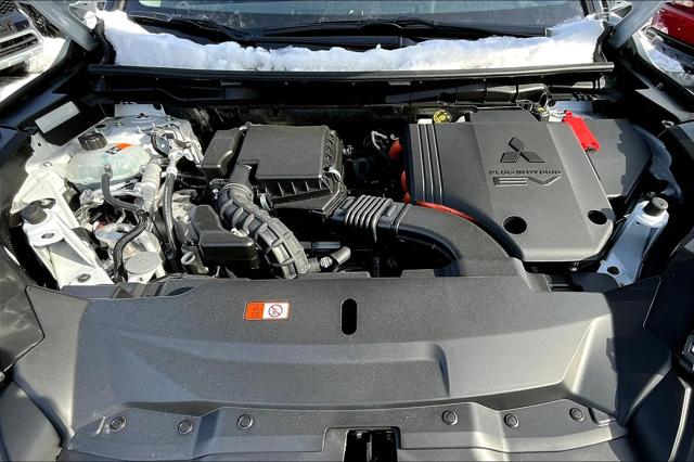 2025 Mitsubishi Outlander PHEV ES S-AWC