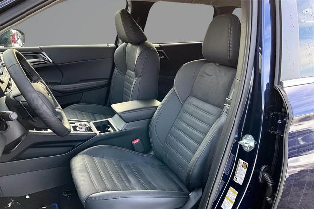 2025 Mitsubishi Outlander PHEV SE S-AWC