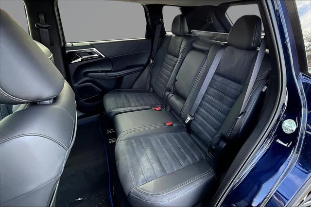 2025 Mitsubishi Outlander PHEV SE S-AWC
