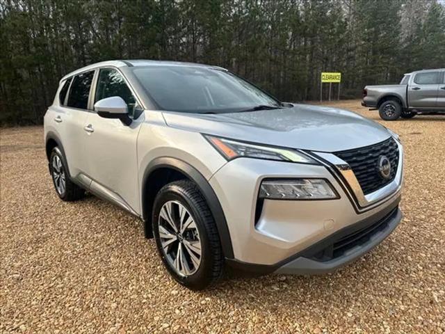 2022 Nissan Rogue SV FWD