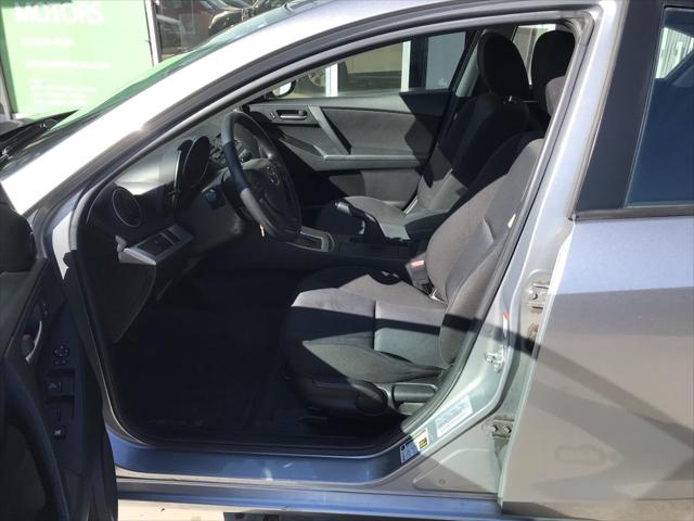 2011 Mazda Mazda3 i Touring