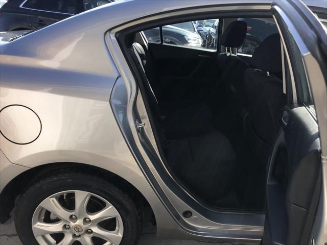 2011 Mazda Mazda3 i Touring