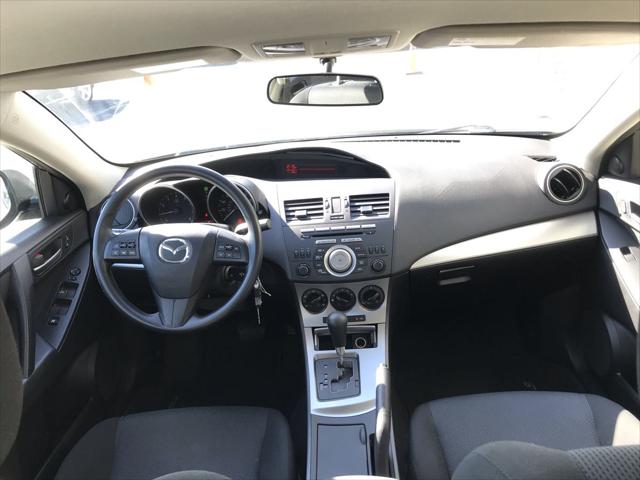 2011 Mazda Mazda3 i Touring