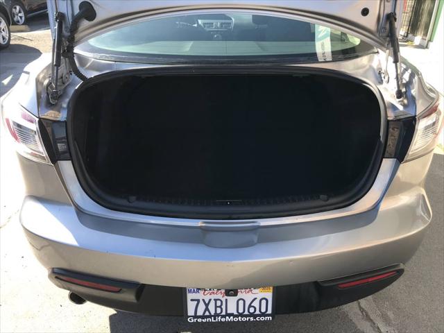 2011 Mazda Mazda3 i Touring