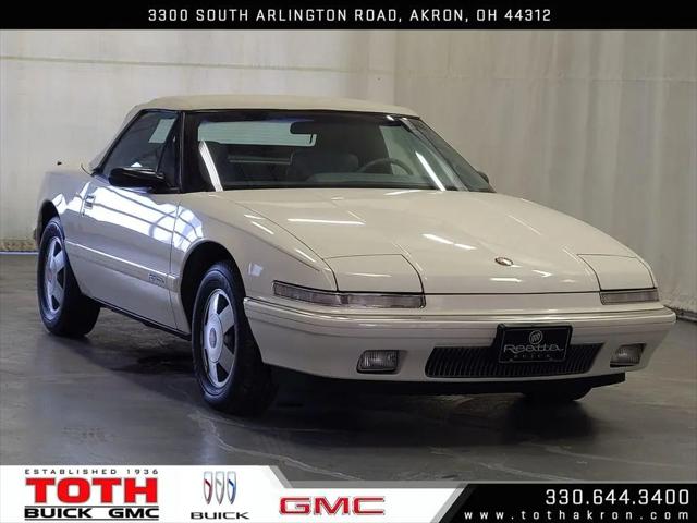 1990 Buick Reatta Base for sale in Akron, OH