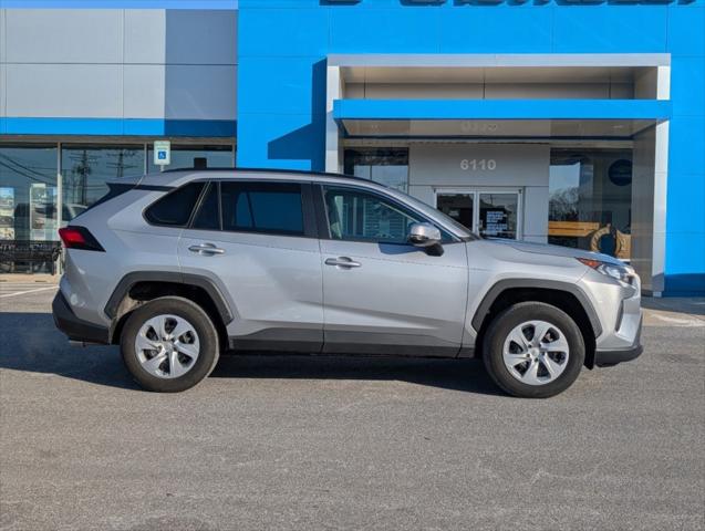 2019 Toyota RAV4 LE