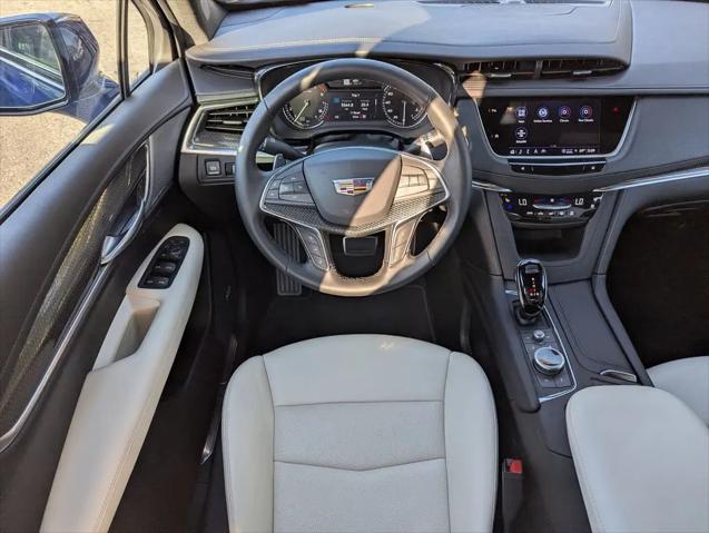 2025 Cadillac XT5 AWD Sport