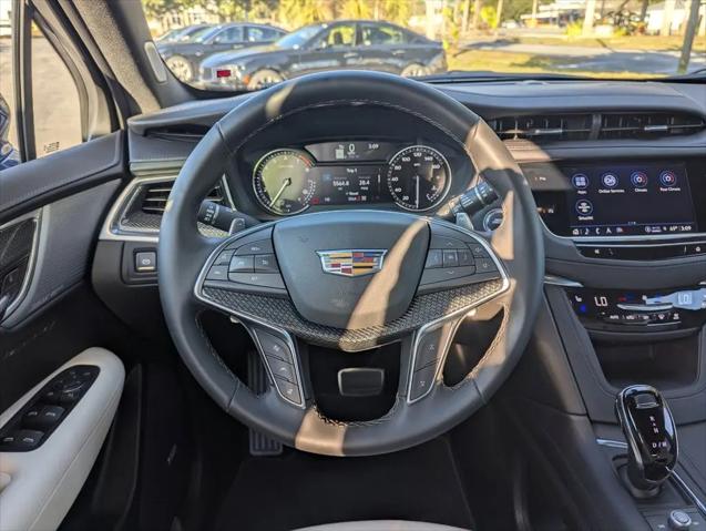 2025 Cadillac XT5 AWD Sport