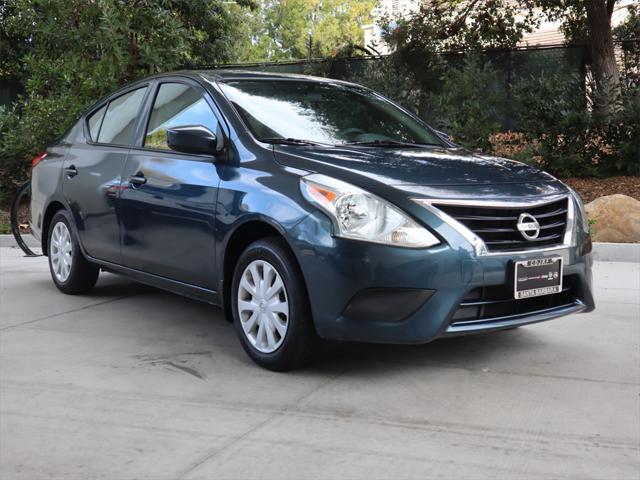 2016 Nissan Versa 1.6 S