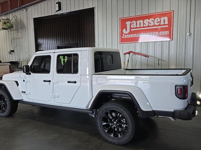 2025 Jeep Gladiator GLADIATOR NIGHTHAWK 4X4 2025 Jeep Gladiator GLADIATOR NIGHTHAWK 4X4