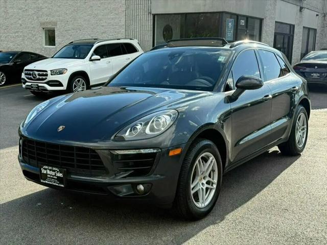 2017 Porsche Macan Standard