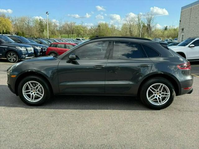 2017 Porsche Macan Standard