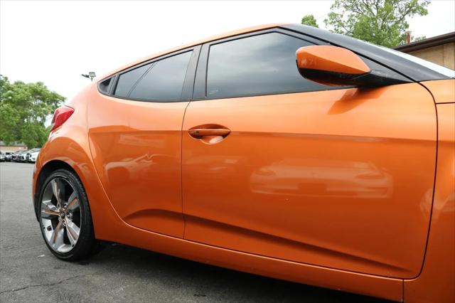 2015 Hyundai Veloster Base