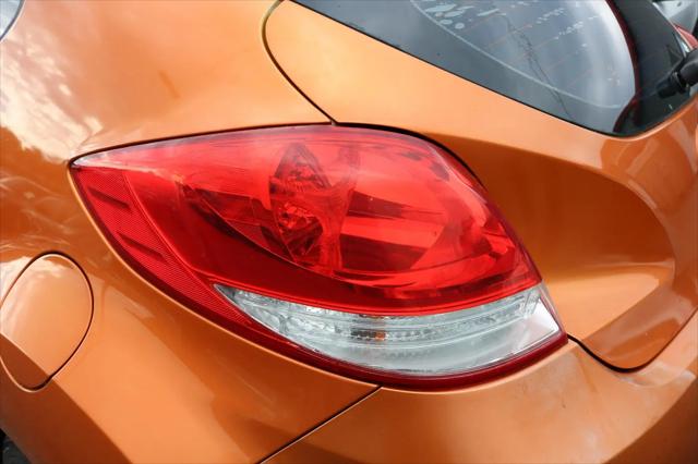 2015 Hyundai Veloster Base