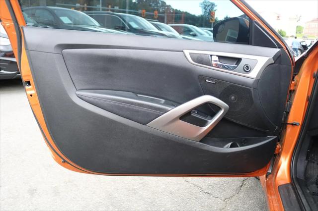 2015 Hyundai Veloster Base
