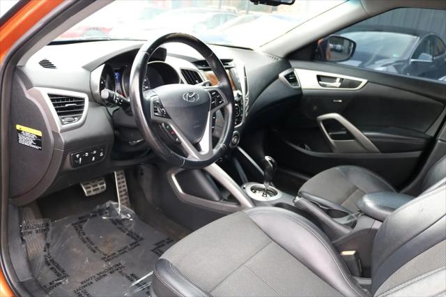 2015 Hyundai Veloster Base