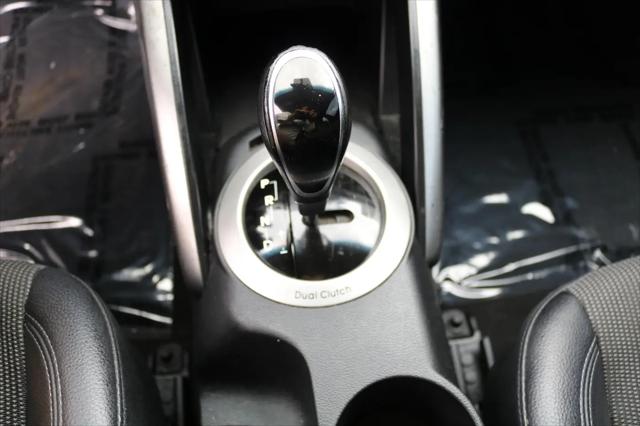 2015 Hyundai Veloster Base