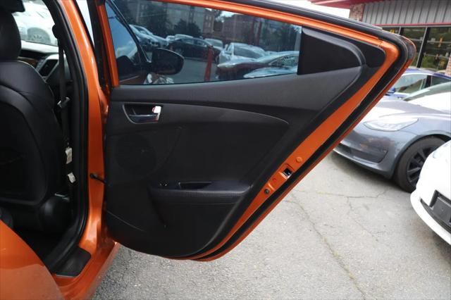 2015 Hyundai Veloster Base