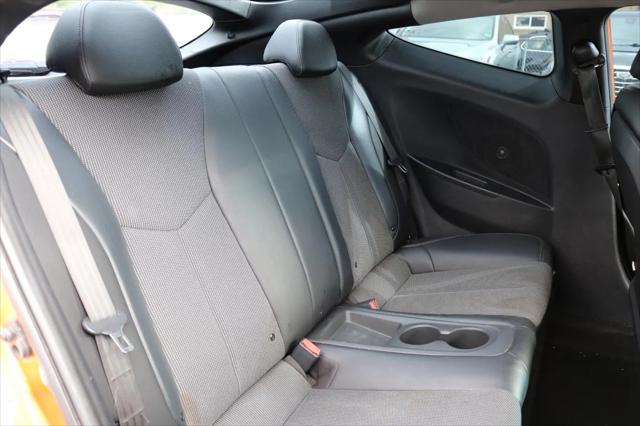 2015 Hyundai Veloster Base