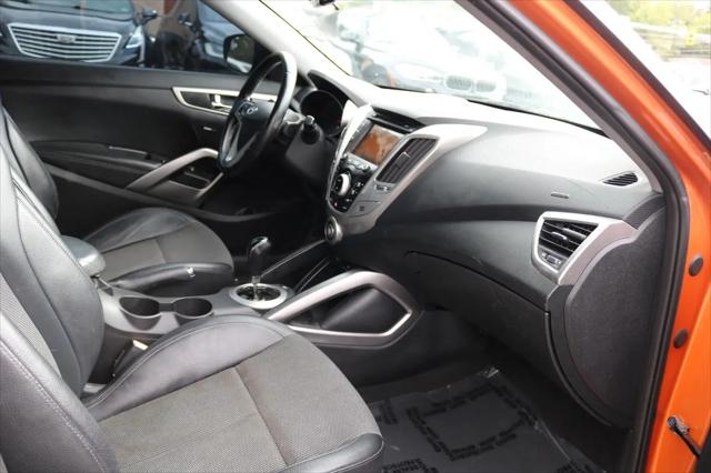 2015 Hyundai Veloster Base