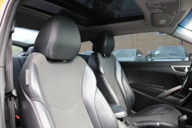 2015 Hyundai Veloster Base